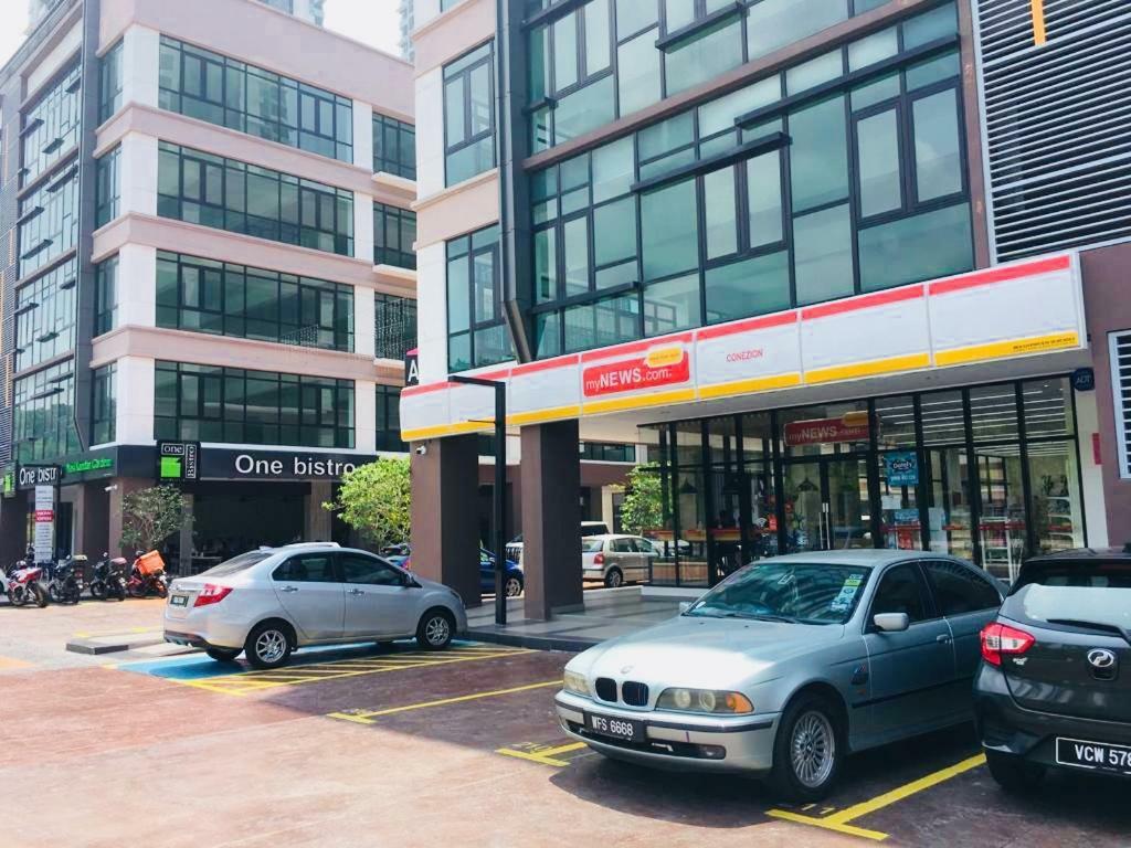 Conezion IOI Putrajaya  Appartement Buitenkant foto